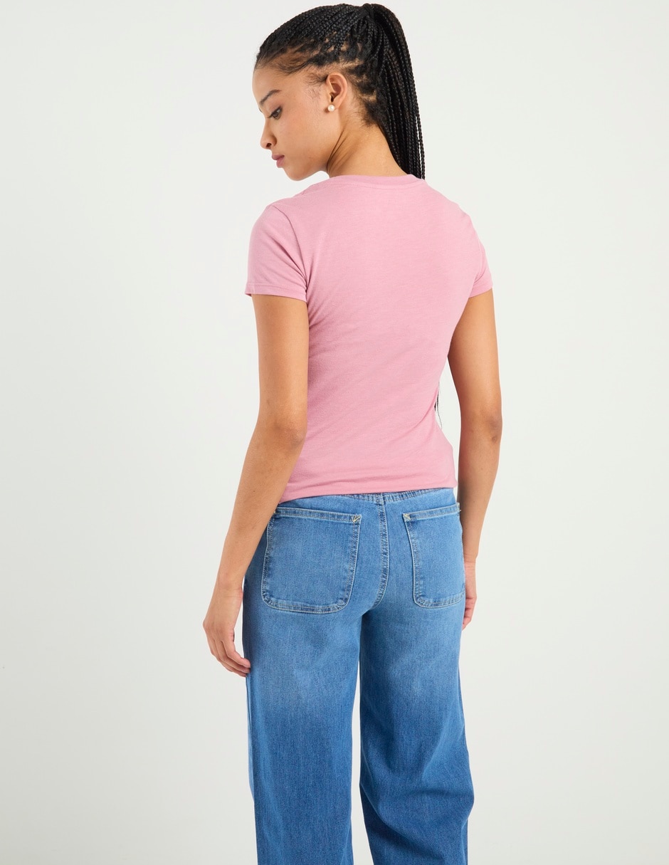Playera manga corta cuello redondo para mujer 6