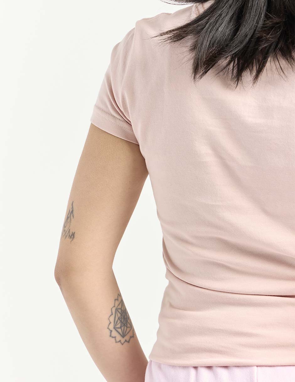 Playera manga corta cuello redondo mujer 2