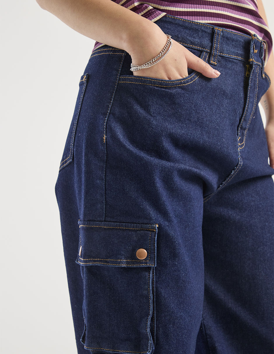 Jeans cargo wide leg para mujer 4