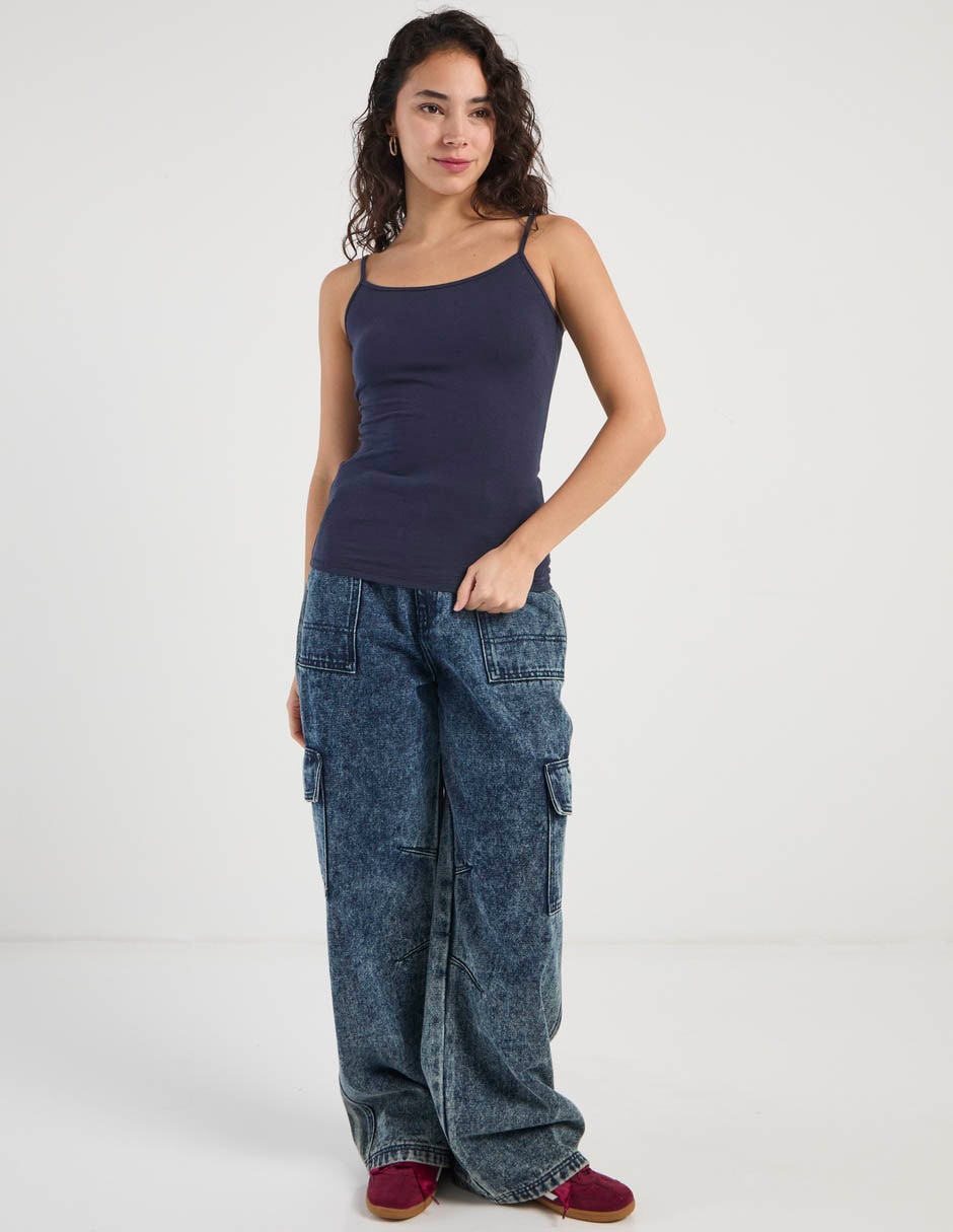 Top cuello redondo escote medio tirante delgado 4