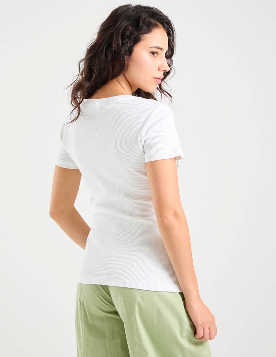 Playera manga corta cuello redondo para mujer 4