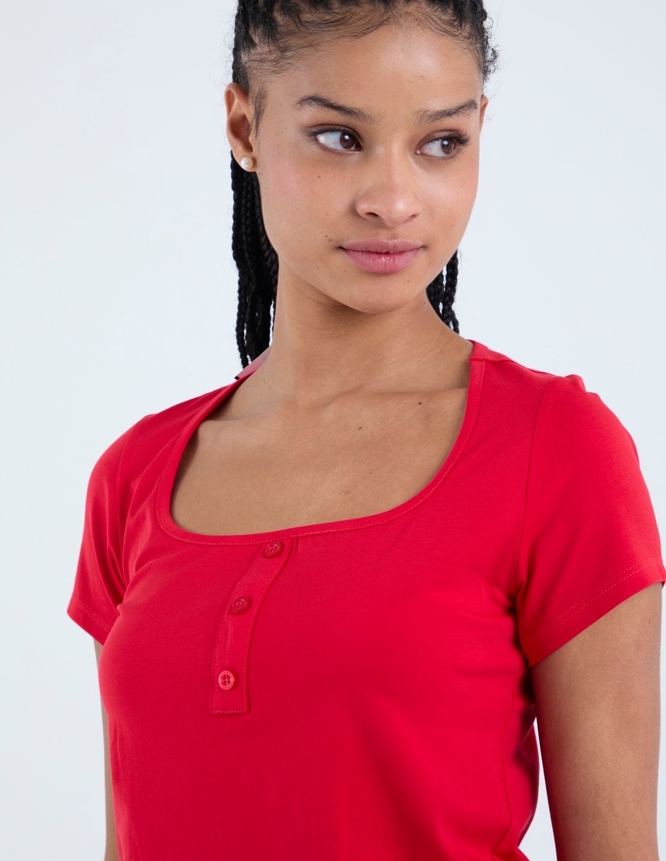 Playera manga corta Aero cuello cuadrado para mujer
