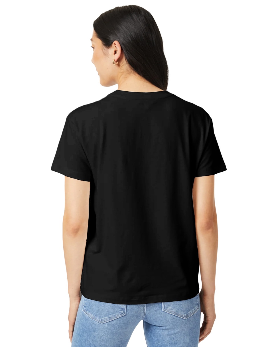 Manga corta bt21 cuello redondo para mujer 3