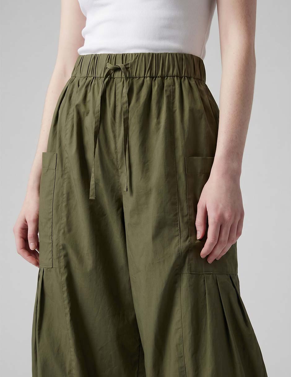 Pantalón capri amplio para mujer 3