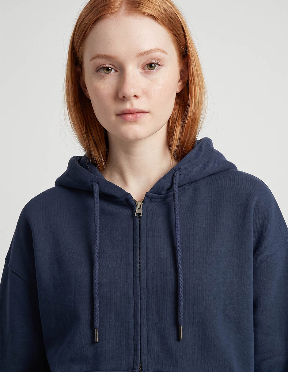 Sudadera con capucha y bolsa para mujer 3