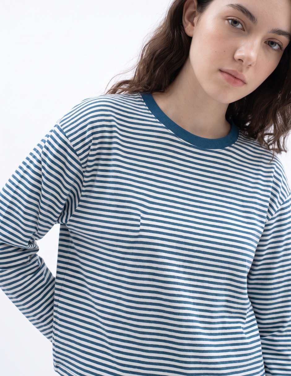 Playera manga larga cuello redondo para mujer 3