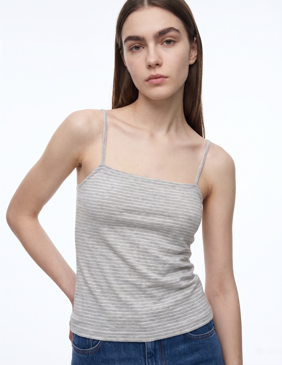 Blusa sin manga para mujer 3