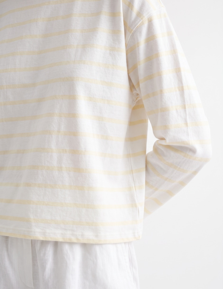 Playera manga larga Aéropostale cuello redondo para mujer 3