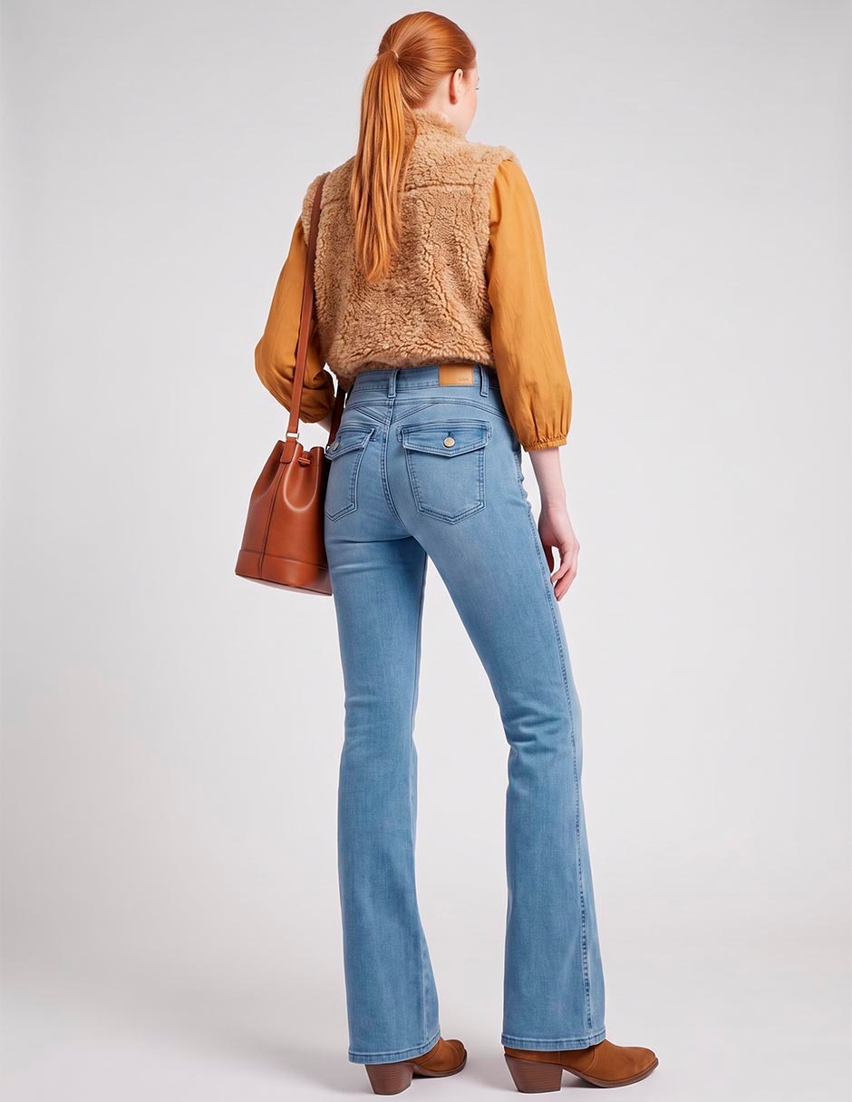 Jeans flare a la cintura para mujer 3