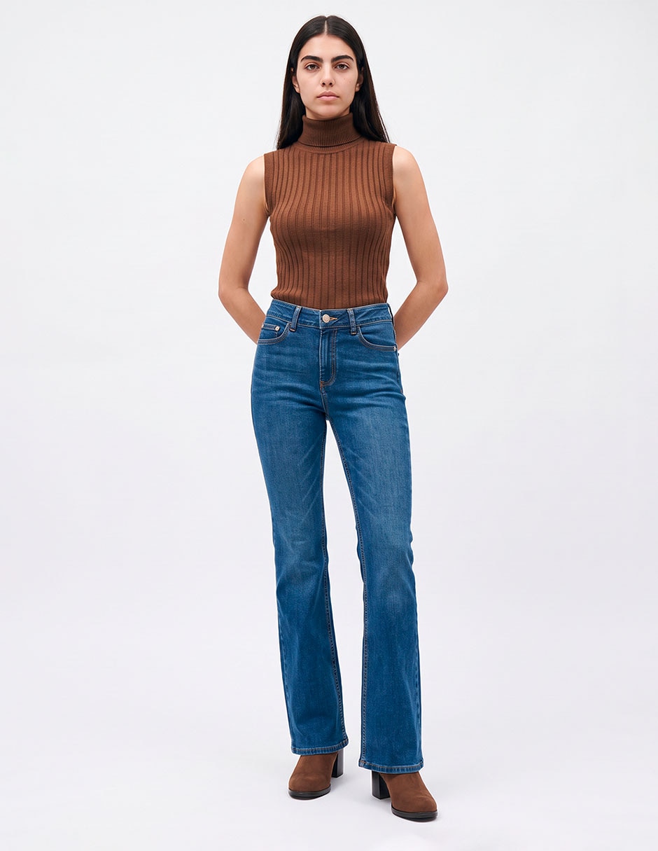 Jeans flare corte cintura alta para mujer 3