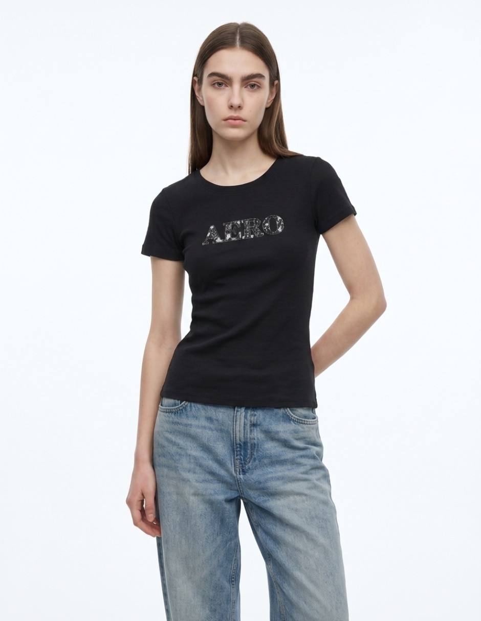 Playera manga corta cuello redondo para mujer
