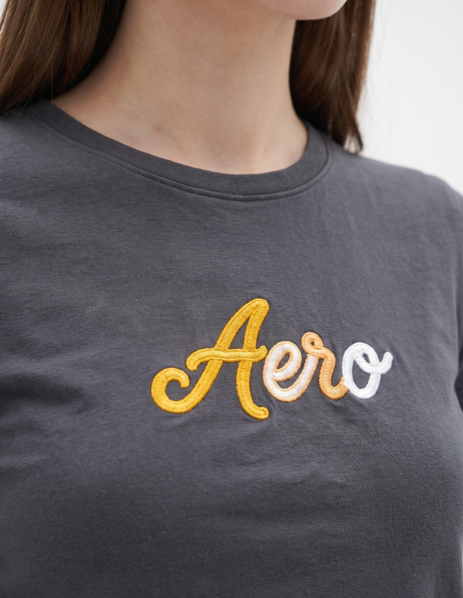 Playera manga corta cuello redondo para mujer 4